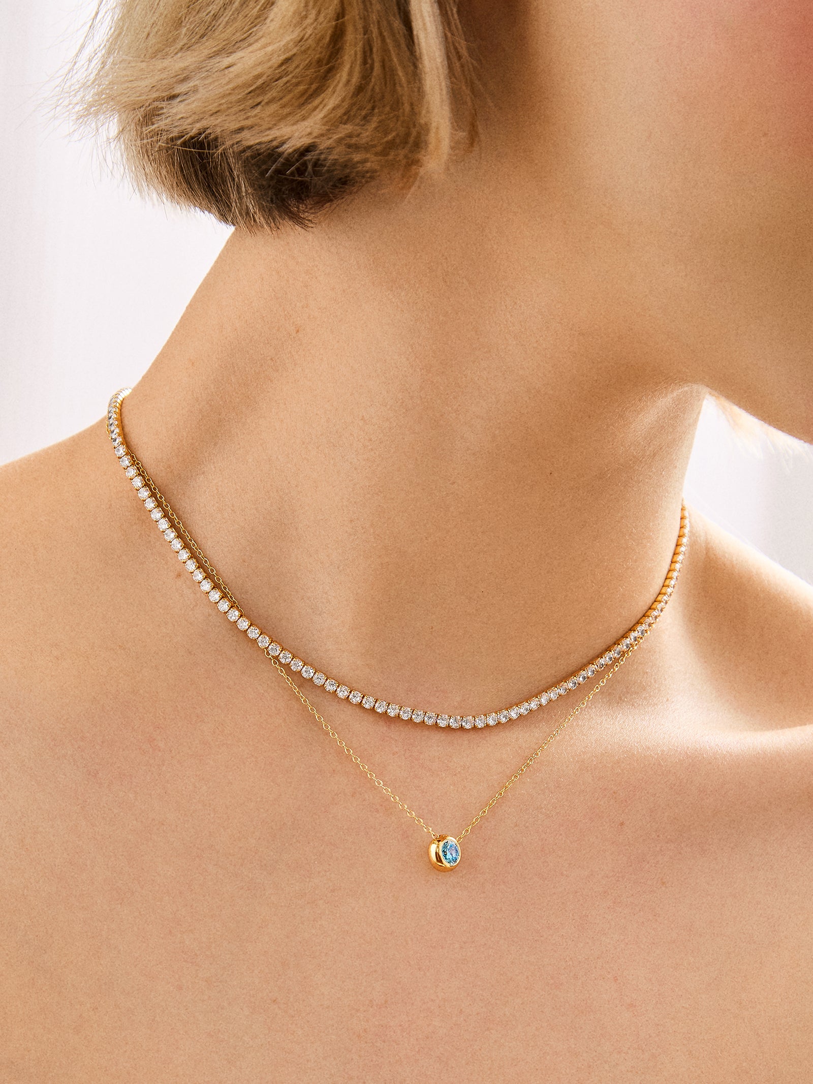18K Gold Birthstone Pendant Necklace - Aquamarine - Image 2