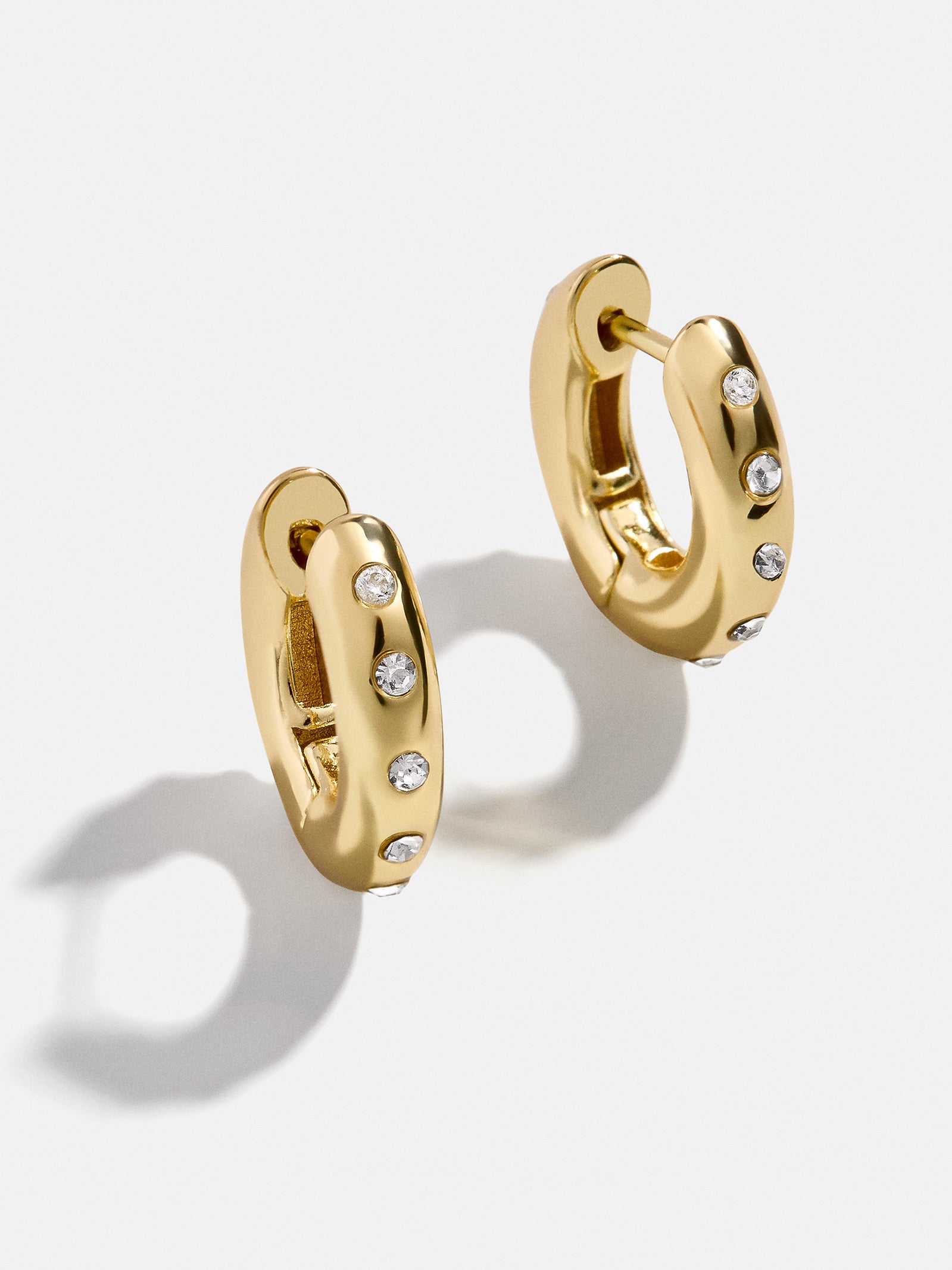 Megan Earrings - Gold/Pav??