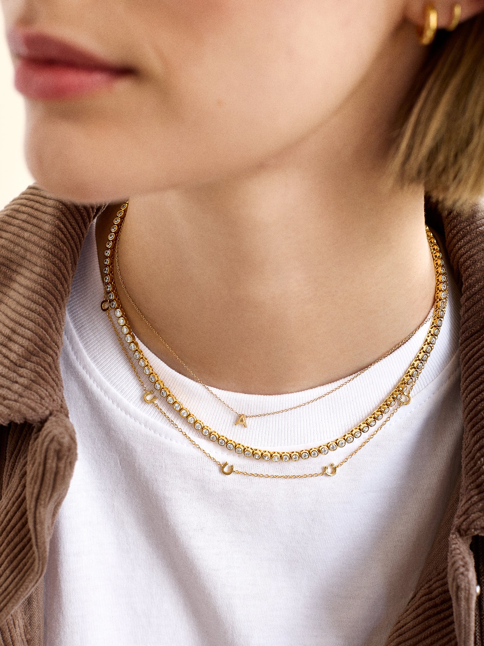18K Gold Horseshoe Necklace - Horseshoe - Image 2