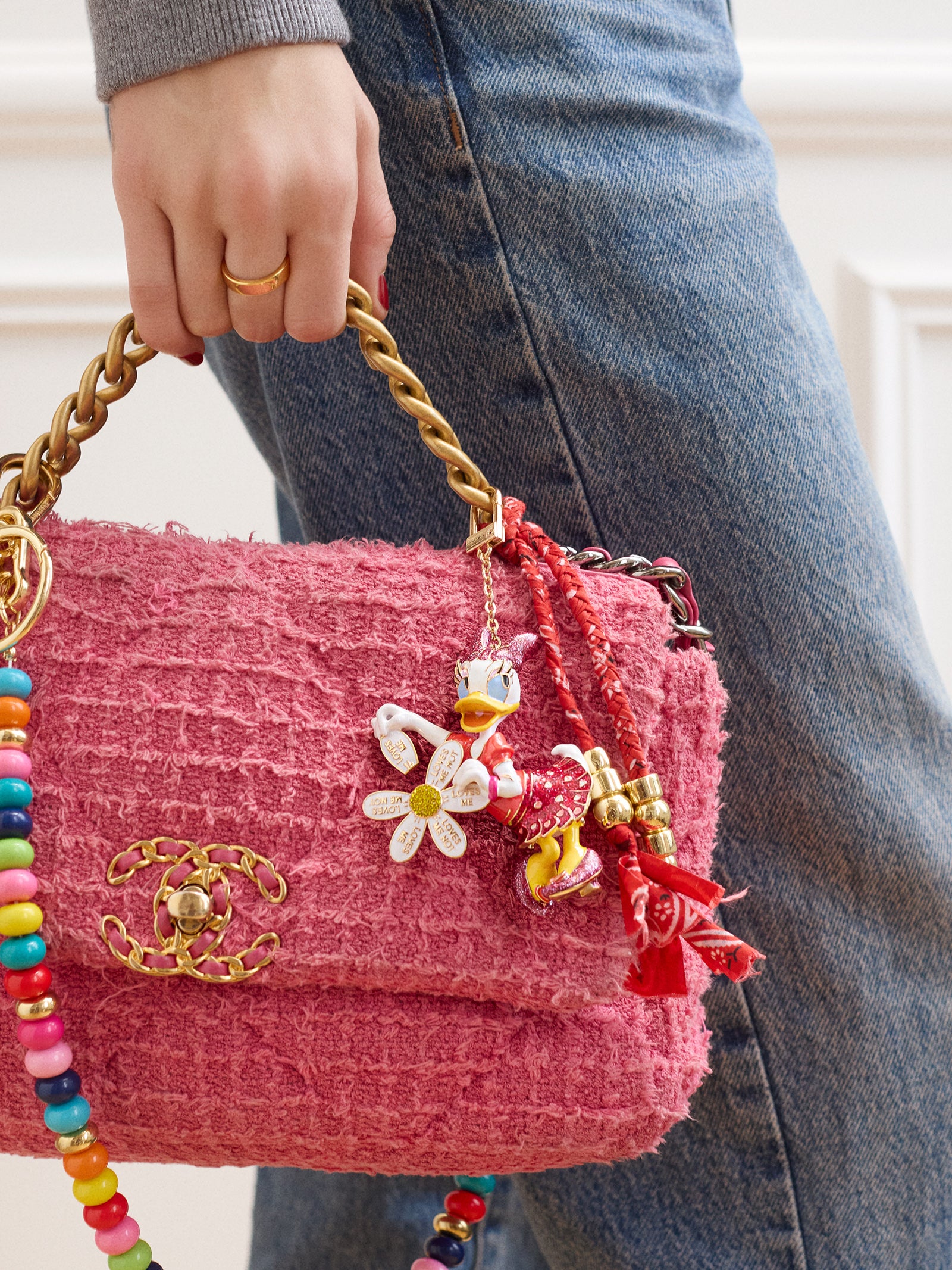 Disney Valentine's Day Bag Charm - Daisy Duck - Image 2