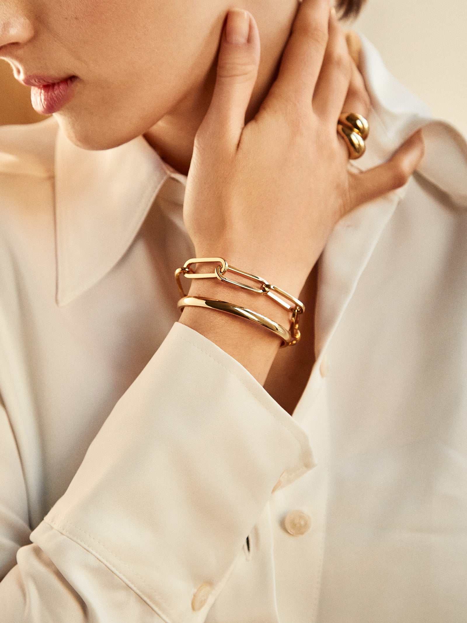 Hera Bracelet - Large Gold Plated Brass - Image 2